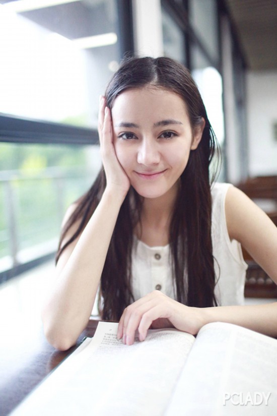 看了100张明星脸，我终于知道周冬雨的少女感怎么来的