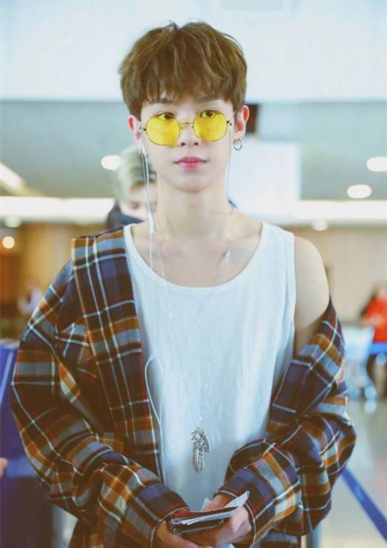 蔡徐坤陈立农范丞丞朱正廷王子异 被《偶像练