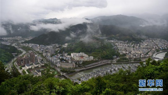 震后十年新青川:城在景中 景在城中