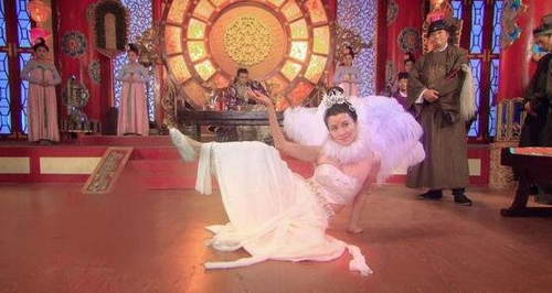 古装剧中那些奇葩的舞蹈 网友:画面太美不敢看