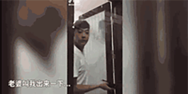 西安8岁男童学抖音害弟弟下巴缝10针 家长怒