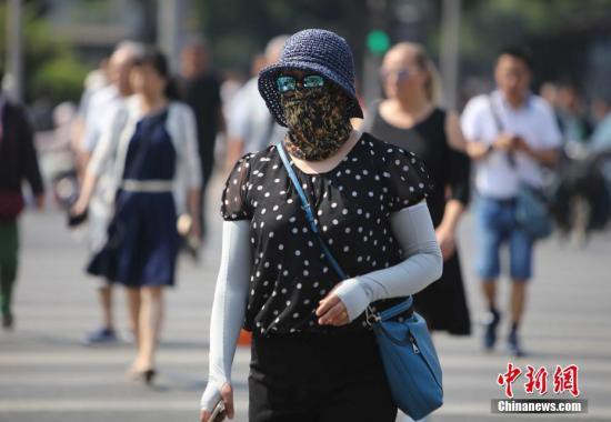 京城开启“盛夏”模式 最高温冲上34℃