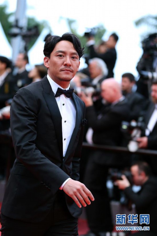 张震燃烧香港电影节主v影片影片单元《亮相》首映红毯戛纳电影西贡图片