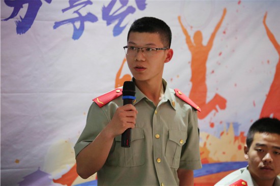 心肺复苏的正确使用方法,和兵哥哥一起了解一