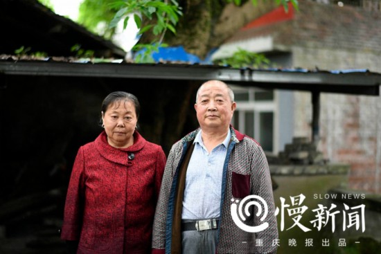 重庆轻轨员工收入_重庆渝中将推轻轨游等旅游产品,今年拟实现旅游收入350亿
