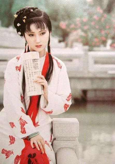 87版红楼梦金陵十二钗的美照 谁是你心中的最美?