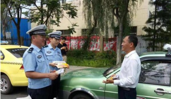 温情服务坚持16年:宿迁“爱心助考”车队再出发