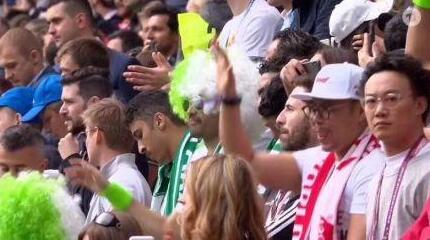 热心球迷!陈奕迅吴秀波惊现世界杯开幕式现场--福建频道--人民网