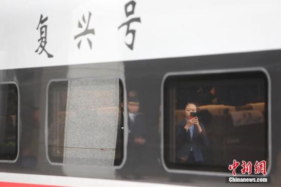 下月起鐵路將實施新列車運行圖 北京再增12.5對復興號