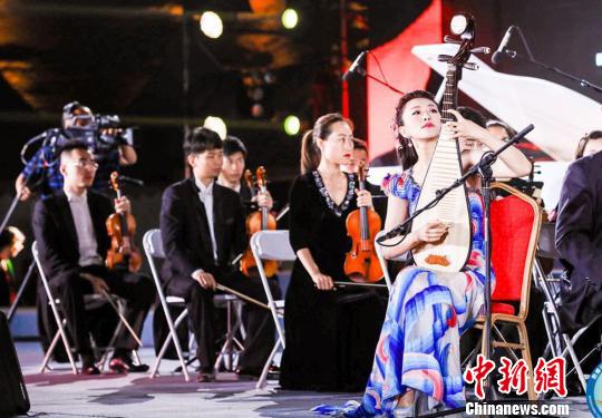 敦煌行丝绸之路旅游节开幕 52个国家和地区共商交流合作