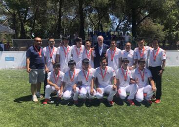 中国盲人足球队夺得世界杯季军