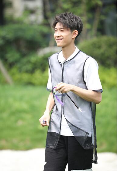 《高能》杨紫成“选美冠军” 张一山开启吃播模式