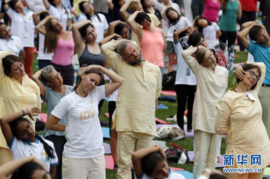 联合国总部举行“国际瑜伽日”活动