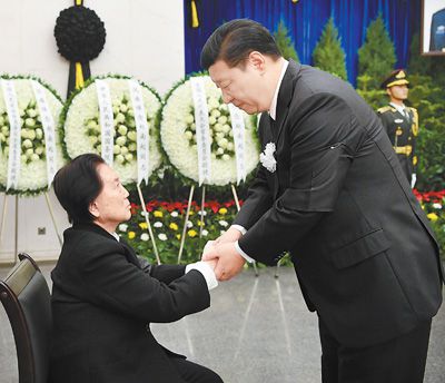 赵南起同志遗体在京火化