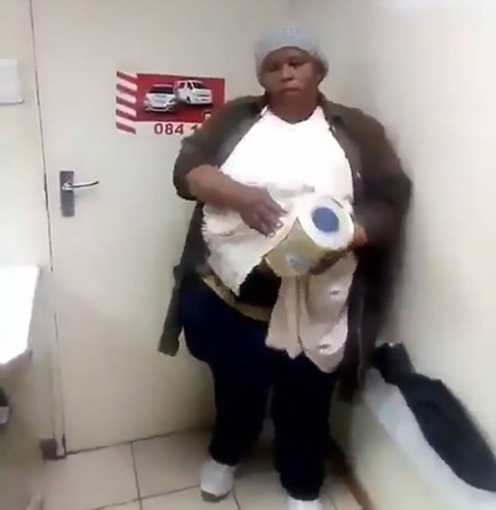南非一攻略保澳摄视频偷网友超市引奶粉v攻略英雄传魔神女子图片