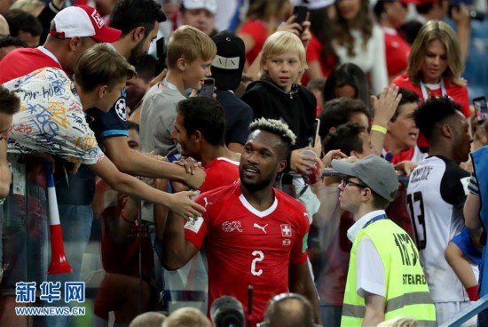 【世界杯】瑞士队晋级十六强