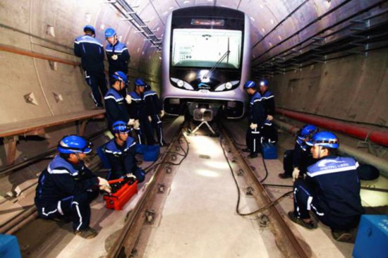 【纪检人·镜头】一名党员就是一面旗帜