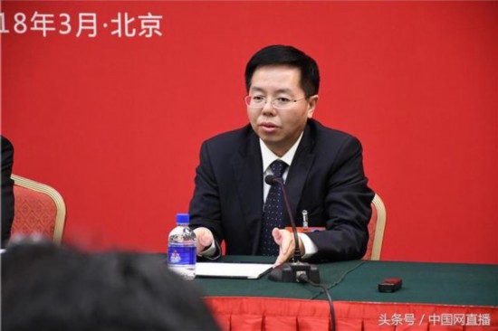 全国两会贵州代表团集中访谈:美丽扶贫-连片扶贫开发的铜仁答卷