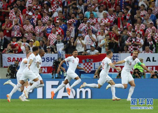 世界杯战报:英格兰队再现贝氏弧线 特里皮尔