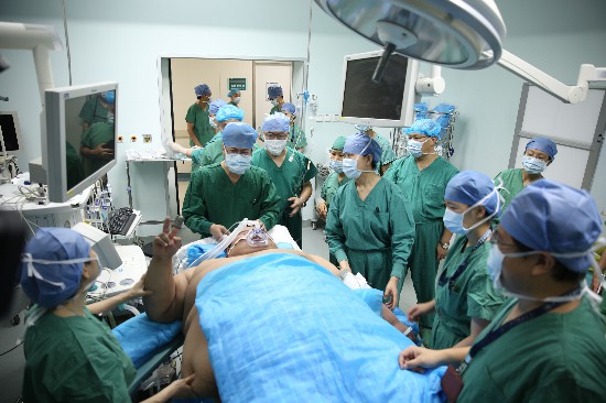 山东第一胖为减肥切除4\/5的胃,手术历经6个小