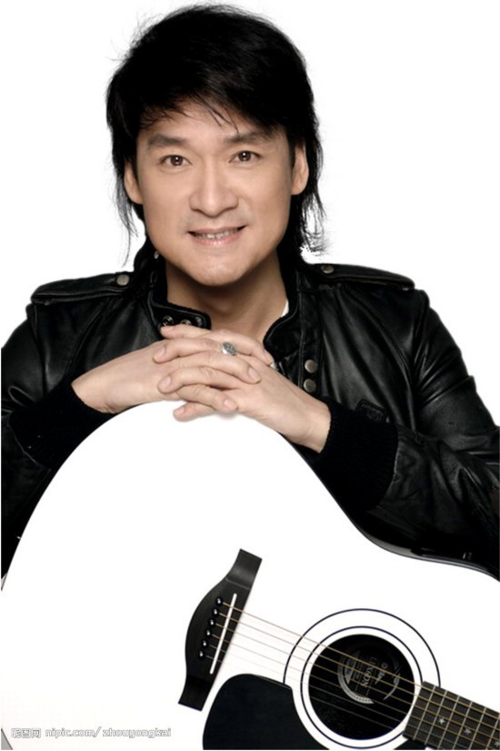 易烊千玺晒中戏通知书 37位明星高学历吓死你