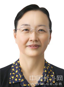 7,岷县师范学习;   1982.8—1987.6,岷县纪委工作;   1985.10—1987.