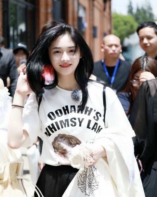 陈立农周洁琼现身 《Hi 室友》开启合租生活