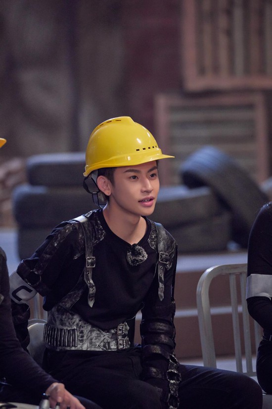 ���տ�¼���ֳ����裬˧�����˿������ˣ�ͼ����