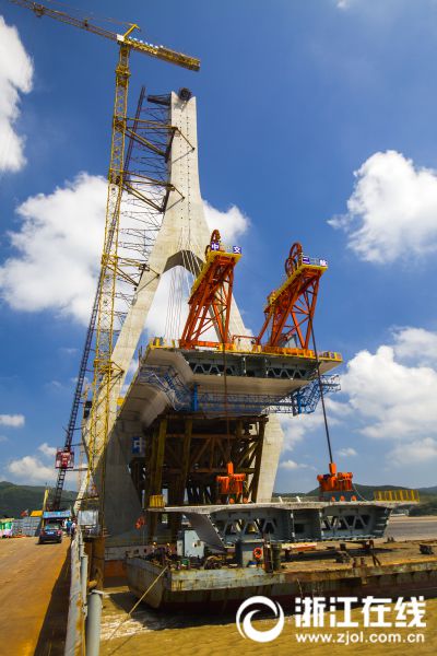 舟山:比翼双飞架桥梁