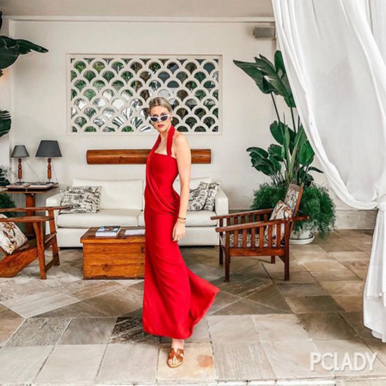 与太阳肩并肩,只为黑皮妹准备的穿衣法宝