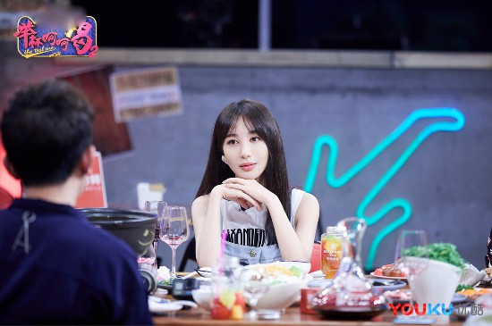 《举杯呵呵喝2》吴昕感恩潘玮柏李菲儿笑谈演艺路