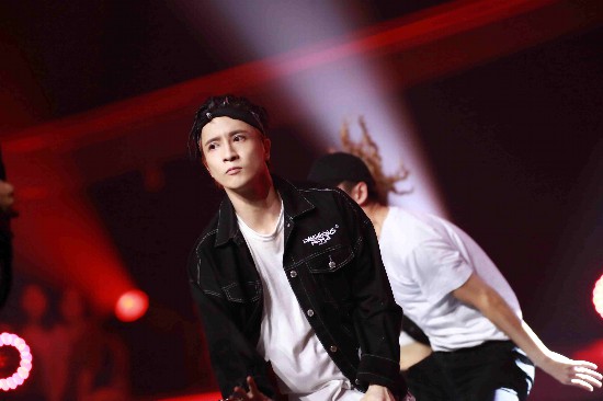 《新舞林大会》薛之谦郑元畅空降来踢馆