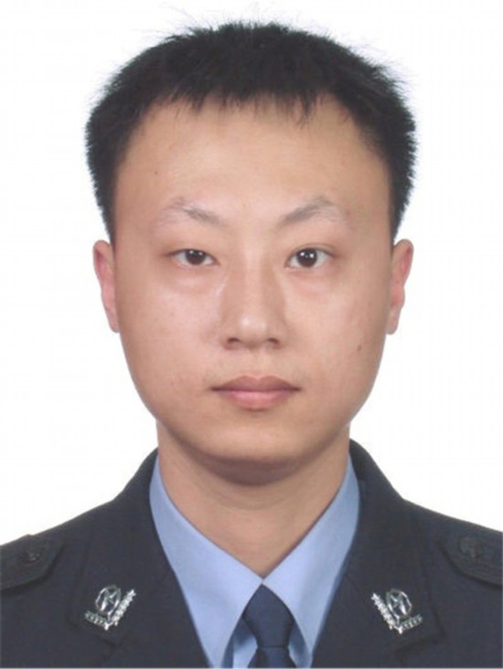 杨雪峰.jpg