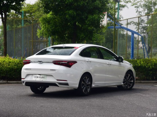 奇瑞汽车 艾瑞泽GX 2018款 基本型