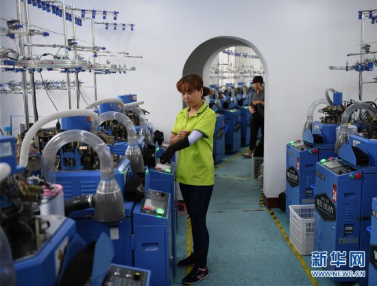 移民搬迁人口_...过60 陕去年移民搬迁74万人(2)