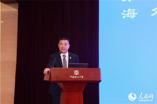 博茨瓦納中國和平統一促進會會長暨華人慈善基金會主席 南庚戌 