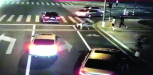 江苏昆山男子反杀砍人者算不算正当防卫 法律