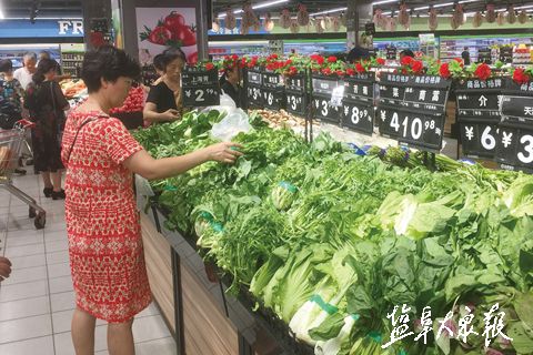 受伏缺等因素影响 盐城大部分蔬菜价格上涨