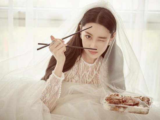3d婚纱照片制作_李小璐婚纱照曝光了吗(2)
