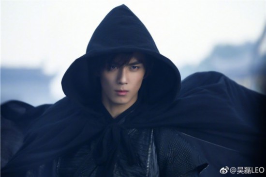 吴磊新戏《斗破苍穹》湖南卫视今晚开播 废柴