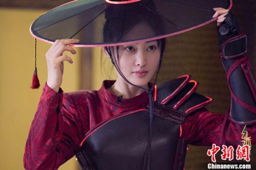 郑伊健重现“古惑”经典 张天爱演绎“时间盗侠”
