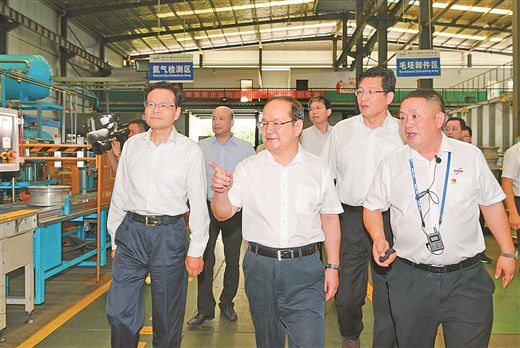 广西党委政府召开推进柳州市工业高质量发展建