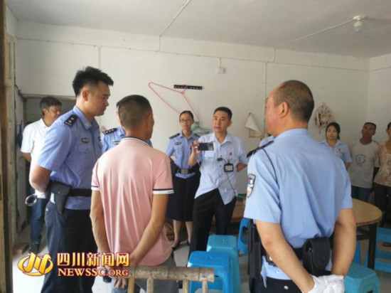 交通肇事后一直不赔偿 老赖被富顺法院强制拘