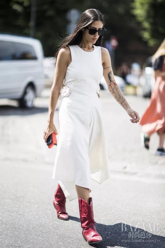 秋季踏出时髦第一步,靠的是这双男人的短靴?