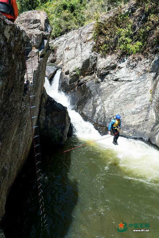 影像科瓦里-2018 中国海军陆战队赢得广泛赞