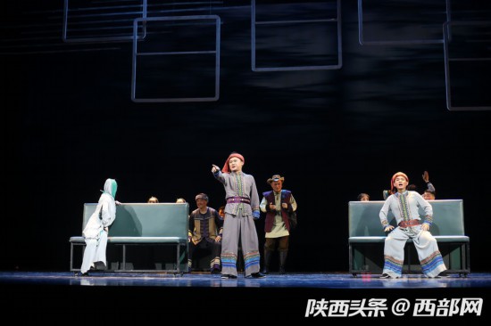 安徽泗州戏《绿皮火车》亮相西安 拉魂腔讲述