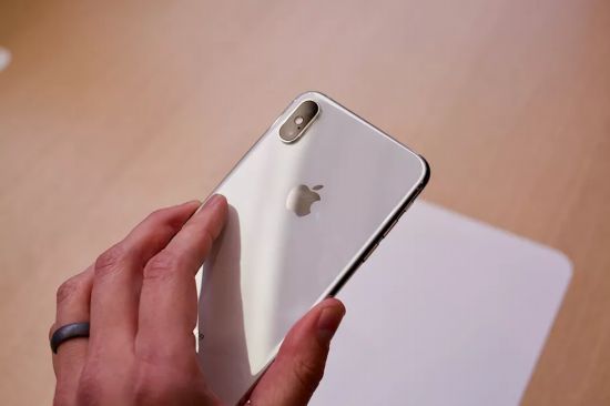 外媒评苹果新品手机:均是旧款更新迭代