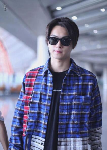 你们的傅恒胖了!许凯被调侃:像美颜后的高晓松