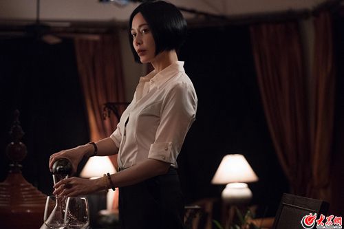 孙佳君电影无双演绎全能神婆大管家沉稳坐镇大本营