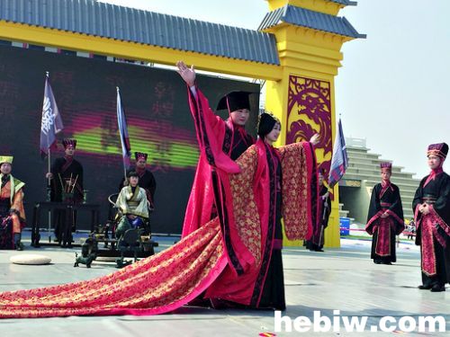 鹤壁已成功举办4届文博会 直接交易额10余亿元